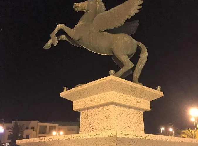 Cosy Guesthouse-souterrain With Garden In City Center Corinth