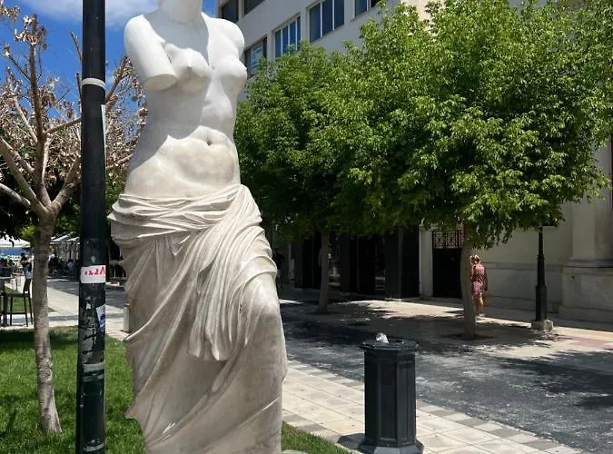 Cosy Guesthouse-souterrain With Garden In City Center